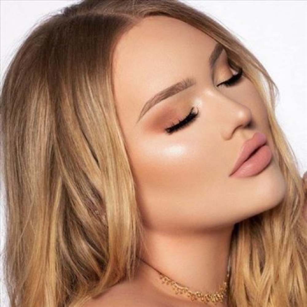 🦋NWT - MAYBELLINE Nikkie Tutorials Master Chrome Metallic Highlighter Rare